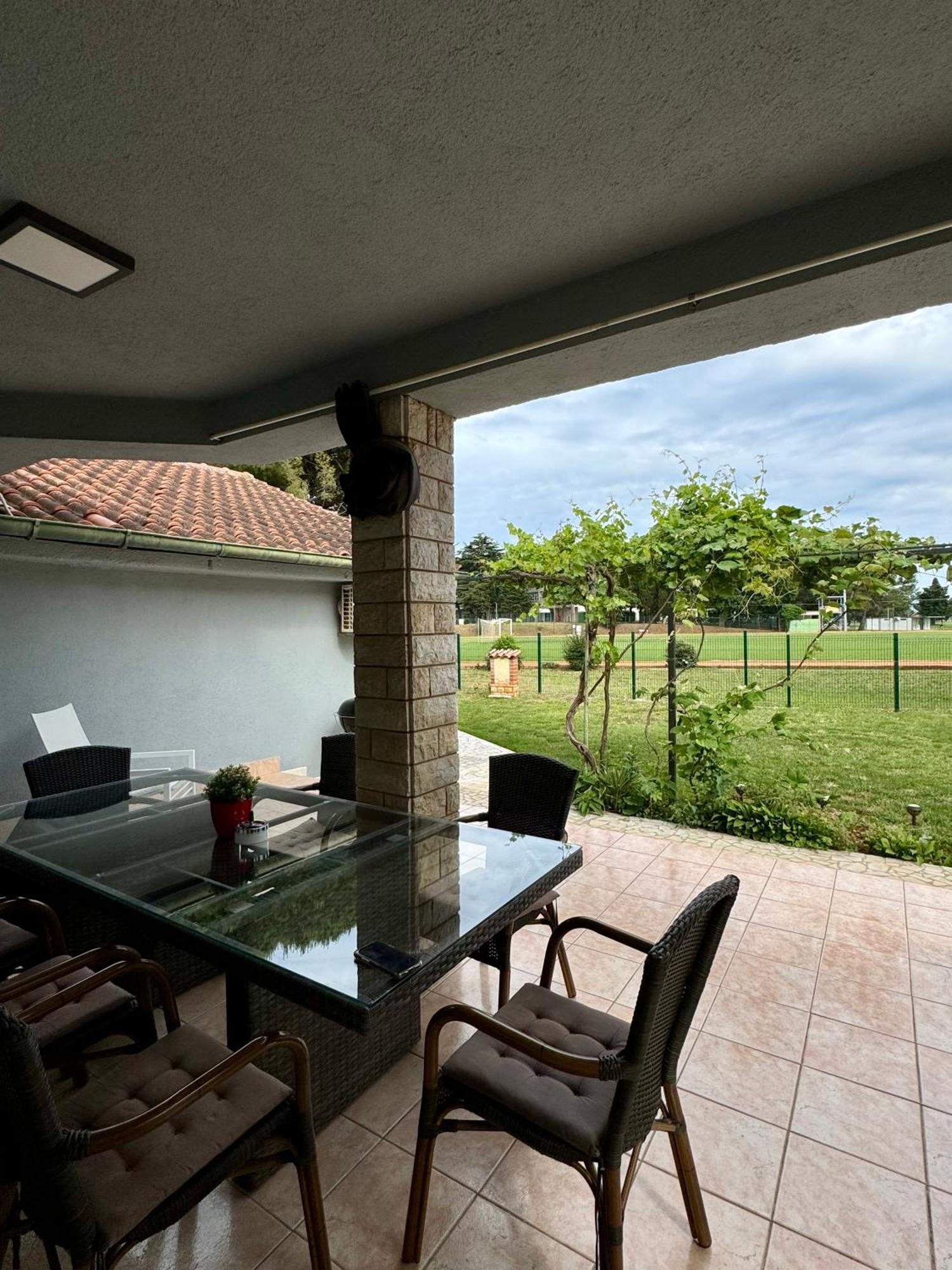 Enna Apartment A Meerblick Perfect Location Medulin Exterior foto